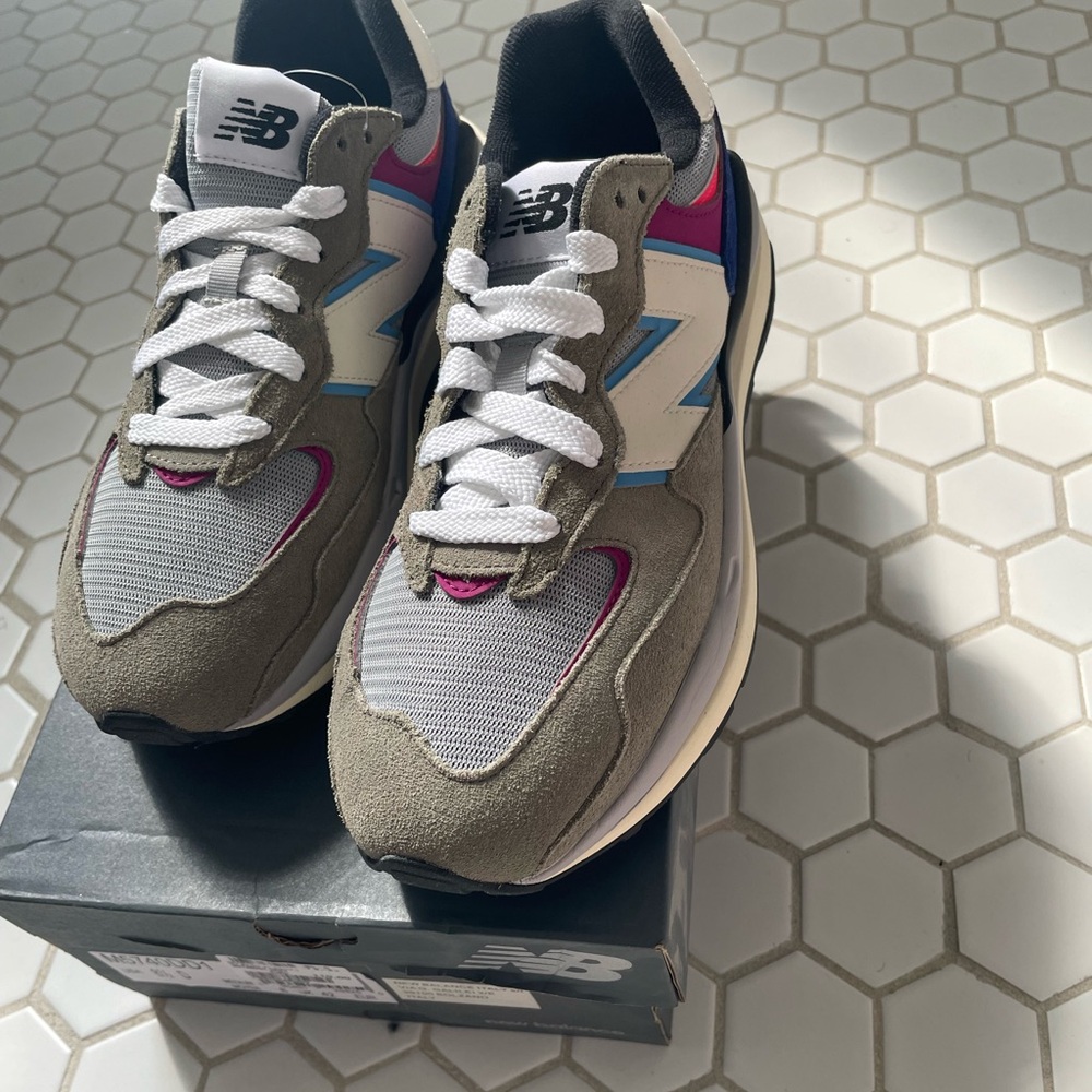 Brand new in box New Balance size 8.5